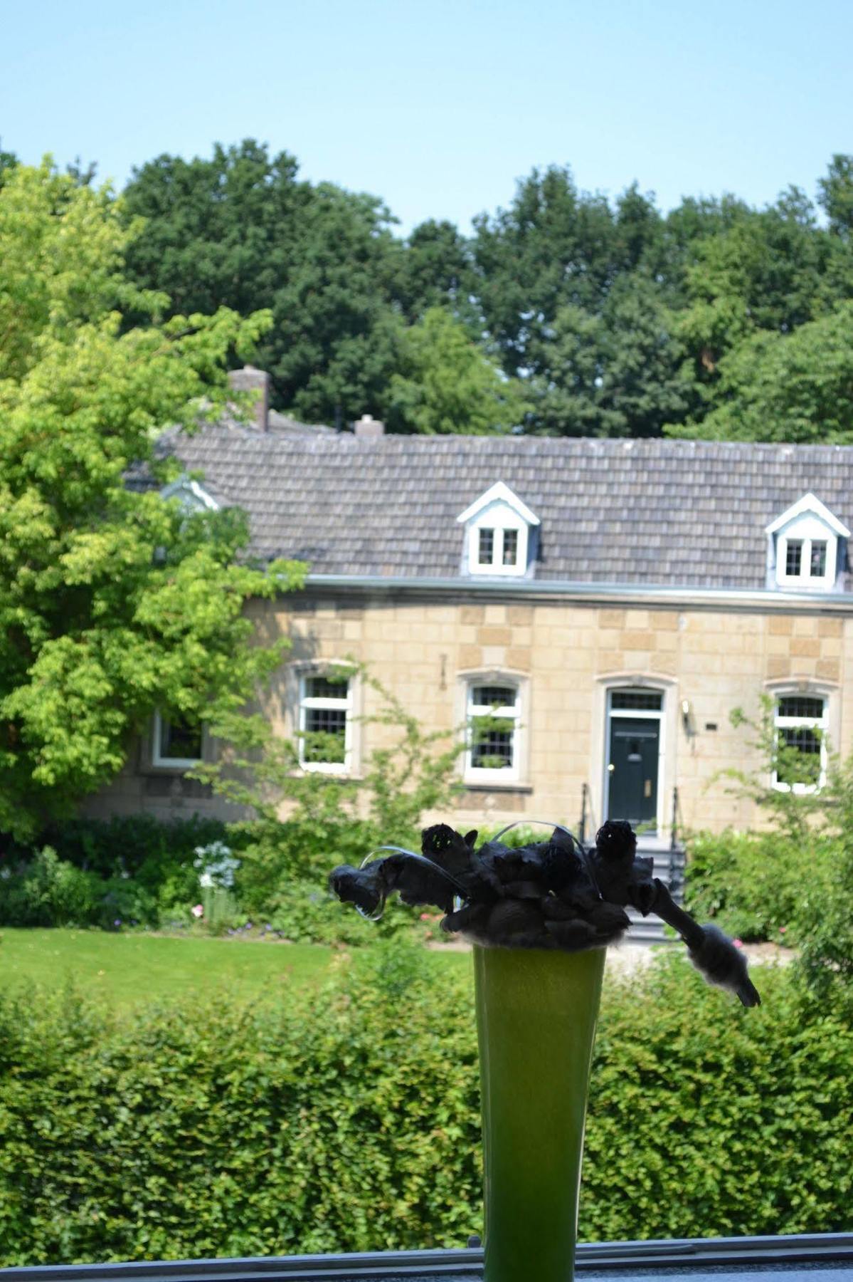 Hotel Kasteel Doenrade Exterior photo